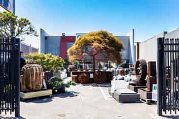 Dual Access on Moorhouse -Place your Business Here