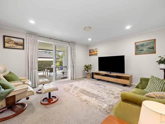 54 Elsie Drive, Waiuku