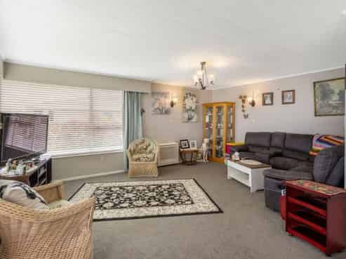 7/412 Avenue Road West, Hastings