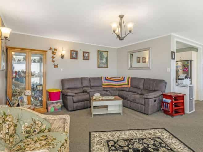 7/412 Avenue Road West, Hastings