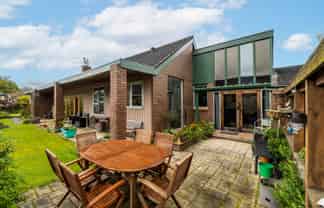 97 Gladstone Terrace, Gladstone