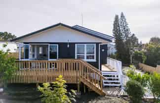 5 Montague Place, Onerahi