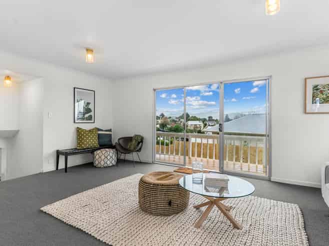 5 Montague Place, Onerahi