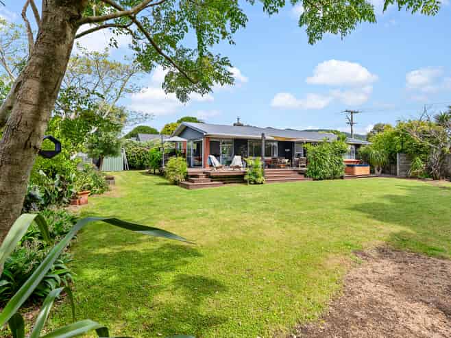 97 Wairau Road, Oakura