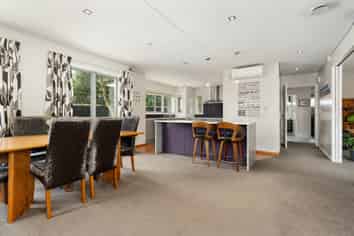 11 Highpeak Place, Wigram