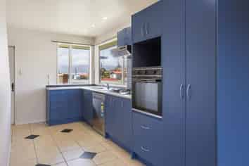 2/146 Derby Street, WESTPORT