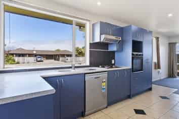 2/146 Derby Street, WESTPORT