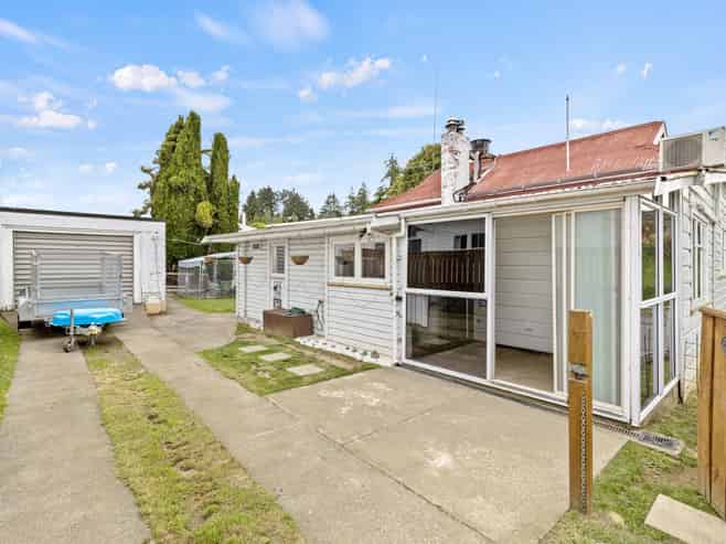 8 Moa Street, Taihape