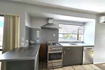 1/7 Jasmine Grove, Maungaraki