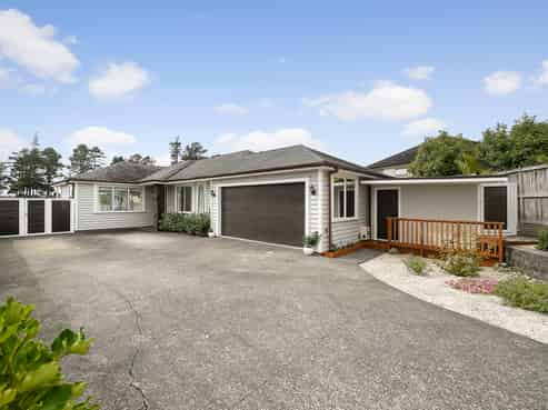 14 Gumdigger Rise, Silverdale