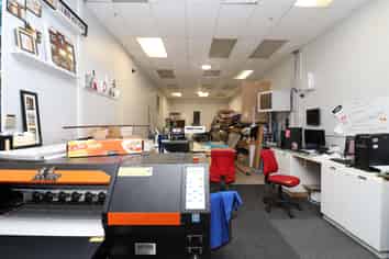 Commercial unit for LEASE in central Otahuhu 