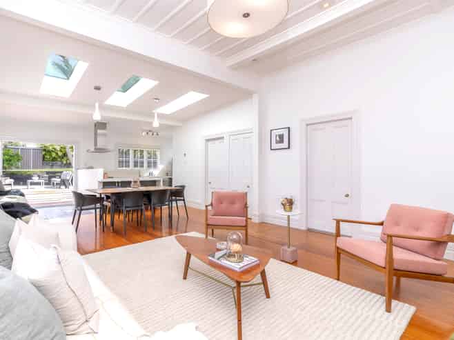 12 Third Avenue, Kingsland