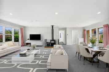 17 Laurence Street, Queenwood