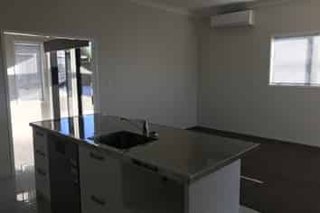 586B Papamoa Beach Road, Papamoa