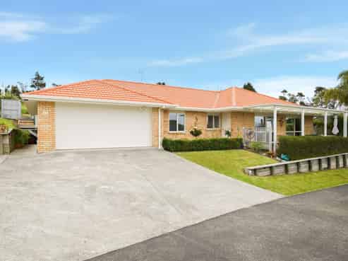 22 Eileen Stephens Place, Tikipunga