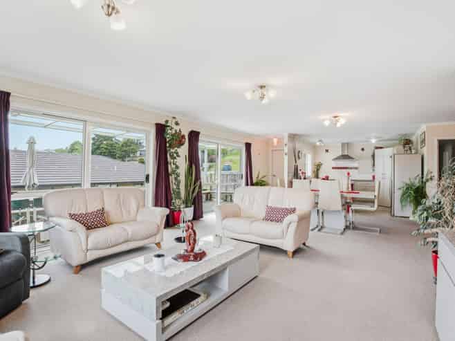 22 Eileen Stephens Place, Tikipunga