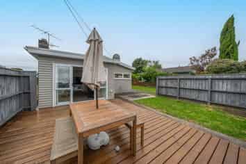 19 Arawhata Road, Paraparaumu