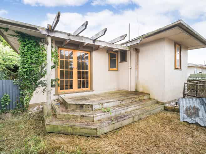 77 Rugby Street, Awapuni