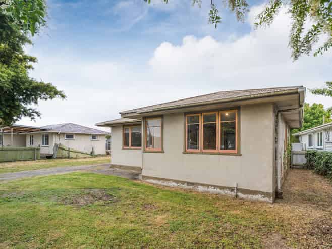 77 Rugby Street, Awapuni