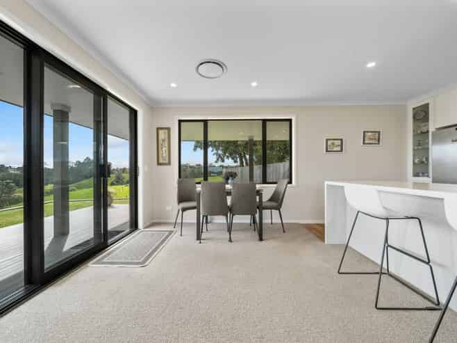 385 Frankley Road, Ferndale