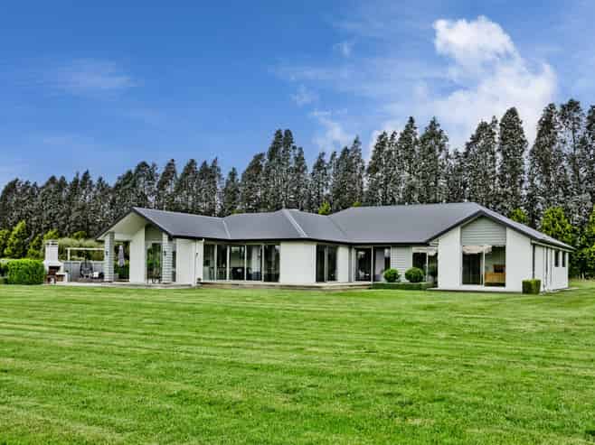 153 Taiepa Road, Otatara