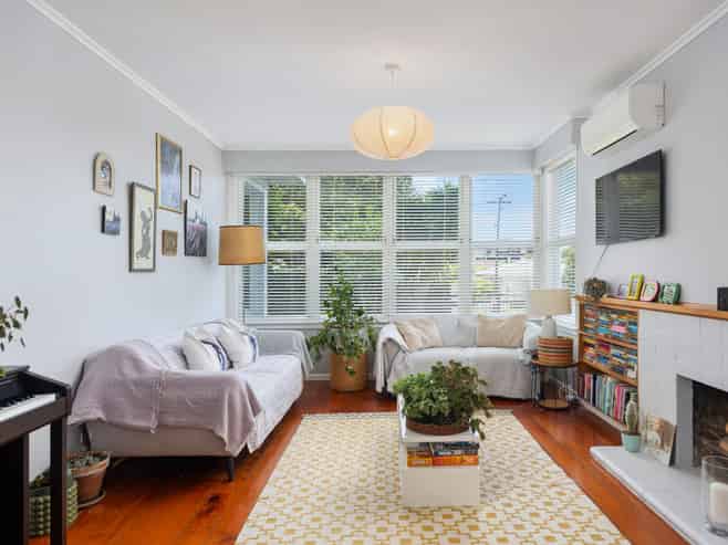 18 Vinter Terrace, Mount Albert