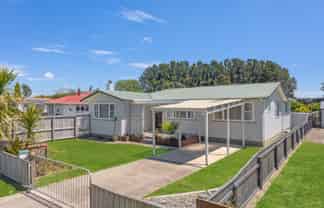 142 College Road, Edgecumbe