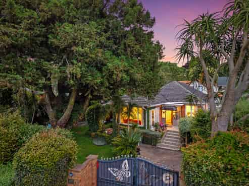 47 Hillsborough Road, Hillsborough