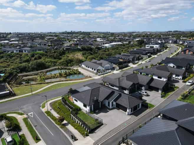 1 Bosun Place, Flagstaff