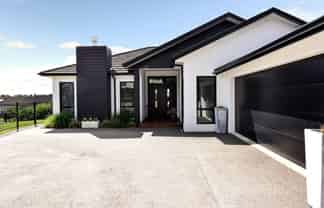 1 Bosun Place, Flagstaff