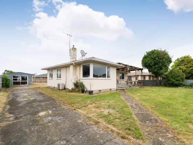 79 Rugby Street, Awapuni