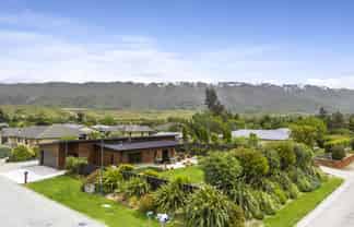 55 Missy Crescent, Cromwell