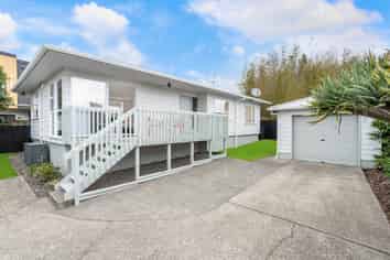 30A Vodanovich Road, Te Atatu South