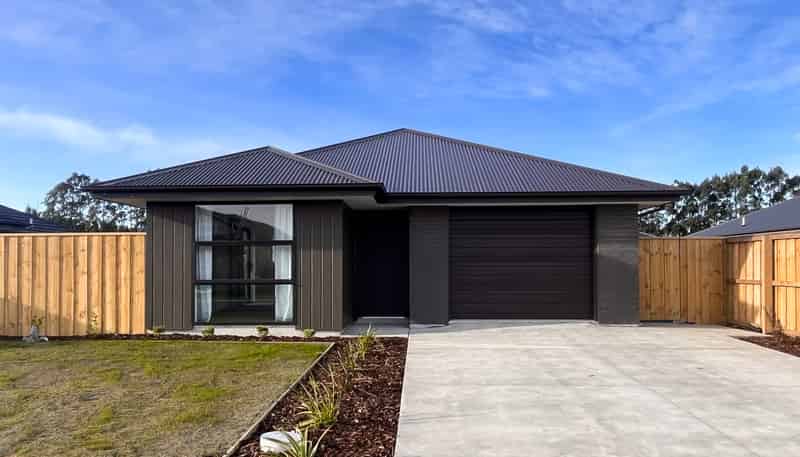 22 Bob Reid Crescent, Darfield