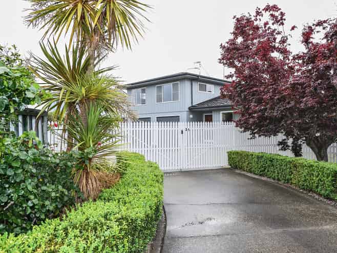 31 Holyrood Street, Taradale