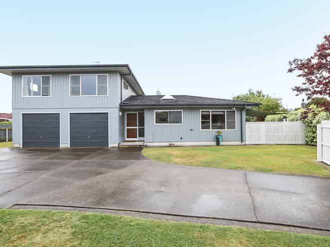 31 Holyrood Street, Taradale