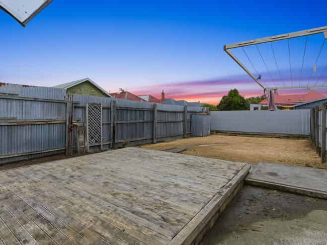 28  Eskvale Street, SAINT KILDA