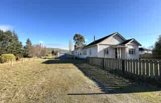 3 Brown Street, CLINTON