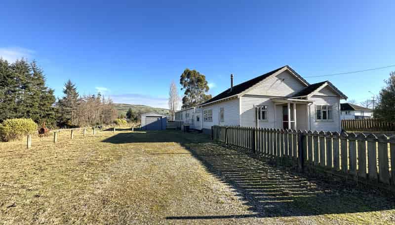 3 Brown Street, CLINTON