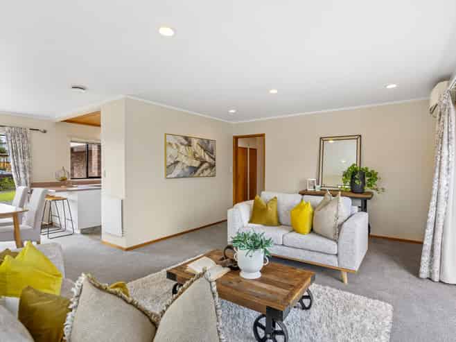 22 Petrel Place, Massey