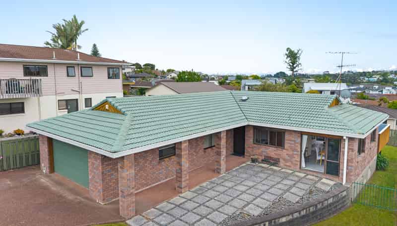 22 Petrel Place, Massey