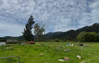 17 Para Railway Road, Koromiko