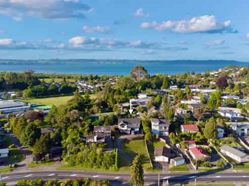 90 Kawaha Point Road, Kawaha Point