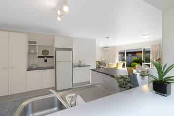 20 Ryehill Close, New Lynn