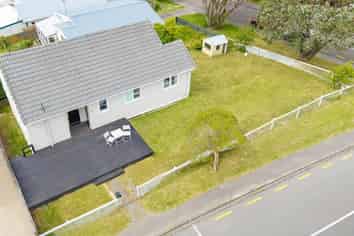 22 Elliott Street, Johnsonville