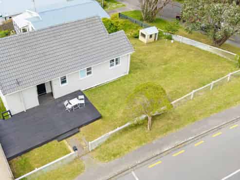 22 Elliott Street, Johnsonville
