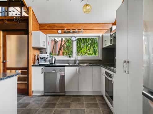 33-35 Callis Avenue, Opaheke