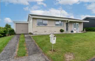 72 Amanda Avenue, Dinsdale