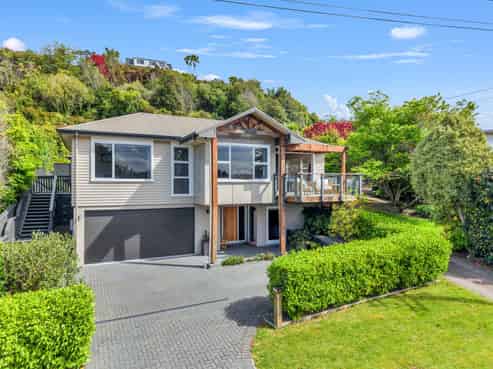 22A Sloane Avenue, Tihiotonga