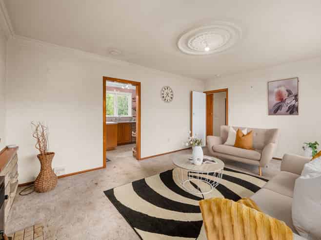 38 Forth Crescent, Glenview